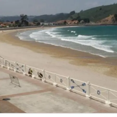 Del Busto - Ribadesella