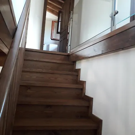 Del Busto - カントリーハウス リバデセリャ